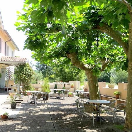 Logis Hotel Le Clos Pite Préchacq Buitenkant foto